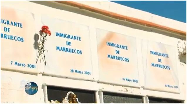 Tombs of unidentified immigrants in Tarifa's cemetery (Spain). Screen capture from a video by canalsuresposible on YouTube