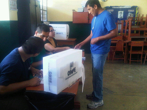 elecciones peru 2011