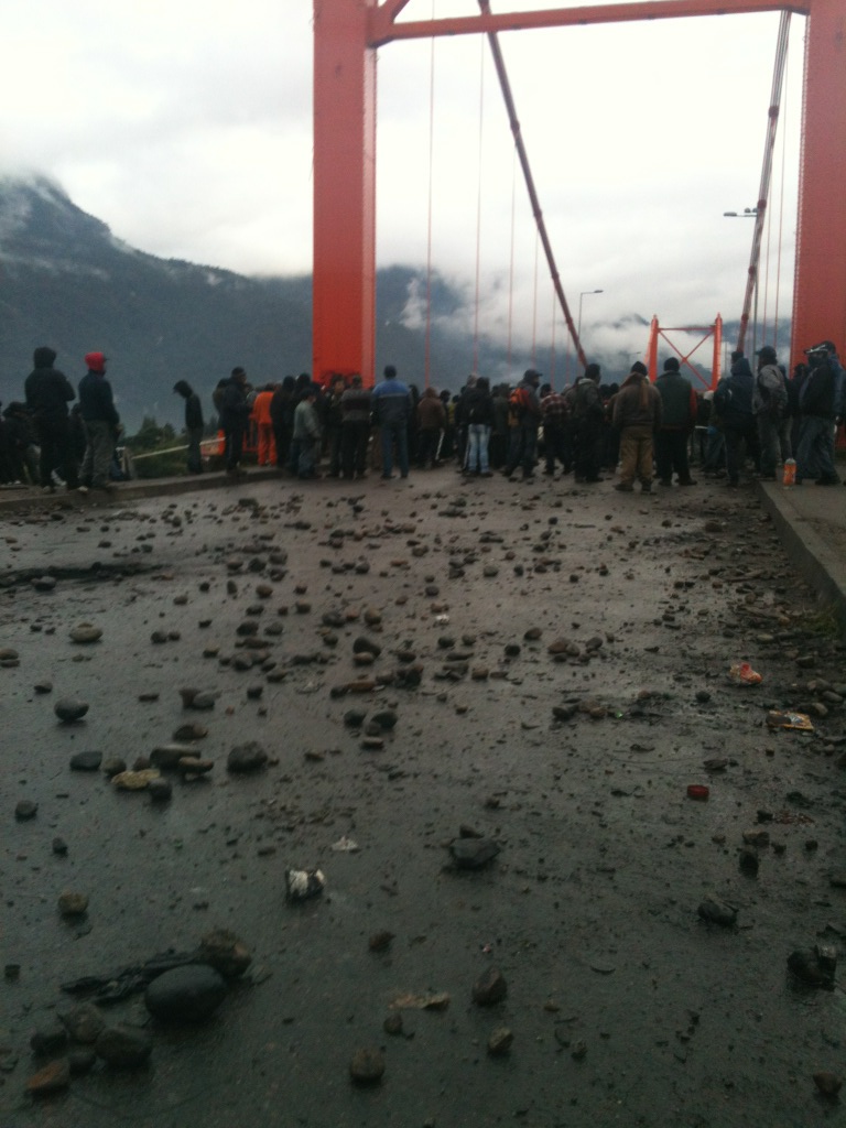 "Remains of a violent night in Aysén." February 22.&nbsp;Photo by Twitpic user Jorge Espinoza C. (@espinozacuellar)