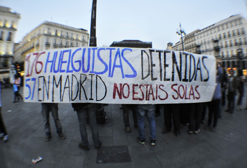 Manifestazione a Madrid contro lo arresto di 176 persone in Spagna (57 a Madrid) durante gli avvenimenti del 29M. Foto di Alberto Sibaja Ramírez, copyright Demotix 3/30/2012.