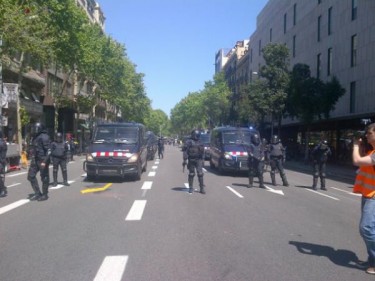 Polícia de choque em Barcelona