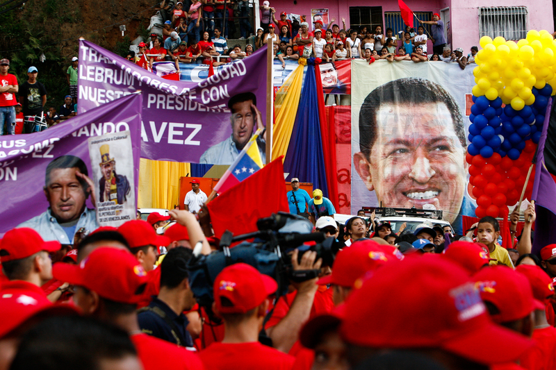 President Hugo Chávez visits Petare
