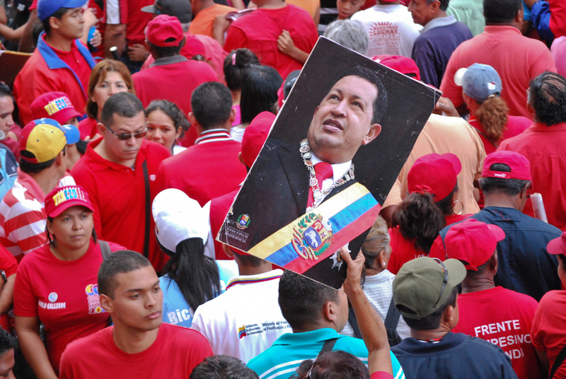 I simpatizzanti di Hugo Chávez durante uno degli eventi della campagna, il 11 giugno 2012, a Caracas.foto di Sergio Alvarez, copyright Demotix.