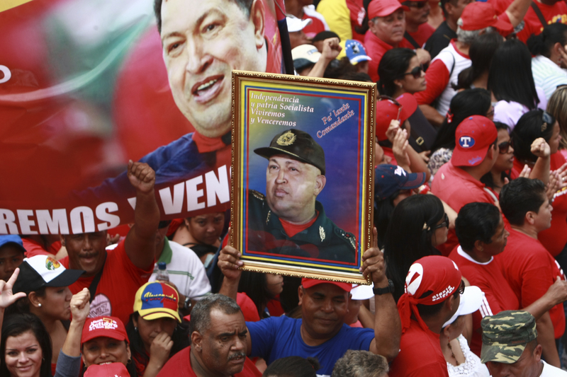 Miles marcharon en apoyo al presidente Chávez en enero, mientras seguía bajo tratamiento en Cuba. Foto de Jesus Gil, copyright Demotix