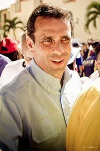 Capriles Radonski, foto del usuario de Flickr César Gonzáles, bajo licencia Creative Commons (CC BY-NC-SA 2.0) 