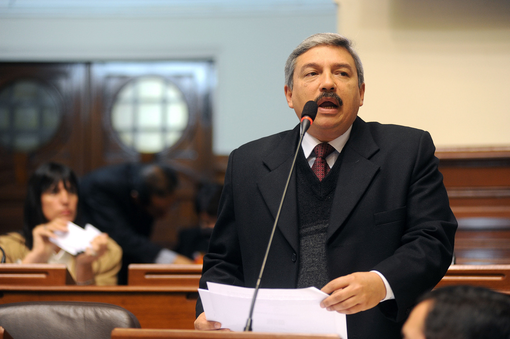 Congresista Alberto Beingolea Delgado. Foto del Congreso de la República del Perú en Flickr (CC BY 2.0)