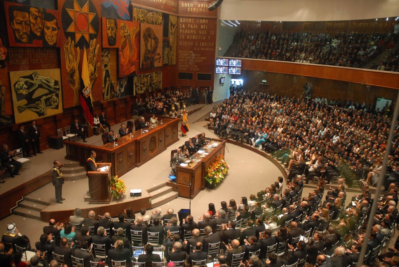 Asamblea Nacional de Ecuador. Foto de la Presidencia de la República del Ecuador en Flickr, bajo licencia Creative Commons (CC BY-NC-SA 2.0)