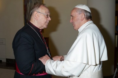 El arzobispo Sebastián con el papa Francisco. Foto del blog  Iglesiaactualidad
