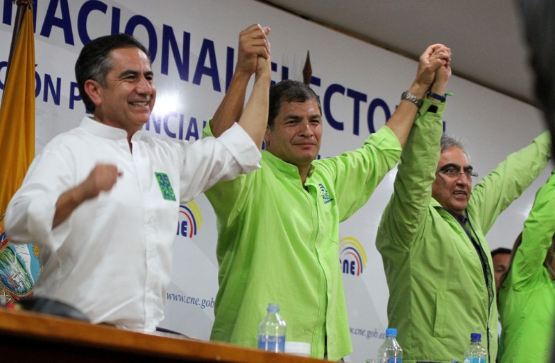 20 de noviembre, 2013. El Movimiento Alianza Pais inscribió los nombres de sus candidadtos para las elecciones seccionales del 2014. Foto: Micaela Ayala V./Andes en Flickr, bajo licencia Creative Commons  (CC BY-NC-SA 2.0) 
