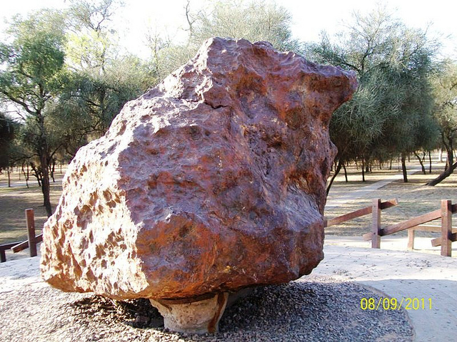 Meteorito El Chaco. Imagen en Flickr del usuario  Scheihing Edgardo (CC BY 2.0).