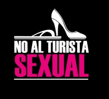 „Ne sexuální turistice.“ Obrázek z videa na YouTube.